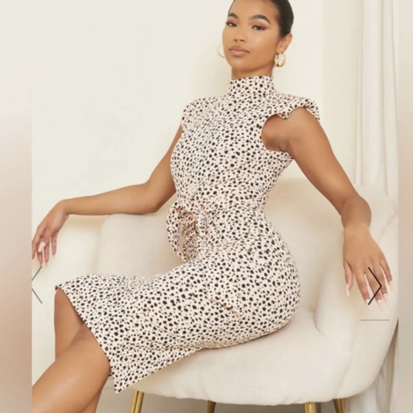 BODYCON PRETTY LITTLE THINGS DRESS - Picture 3 of 10